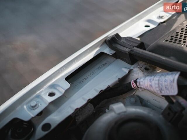 Белый Фольксваген Гольф Р, объемом двигателя 1.97 л и пробегом 57 тыс. км за 25499 $, фото 38 на Automoto.ua