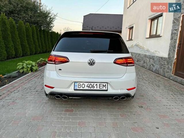 Білий Фольксваген Гольф Р, об'ємом двигуна 1.97 л та пробігом 64 тис. км за 26700 $, фото 18 на Automoto.ua