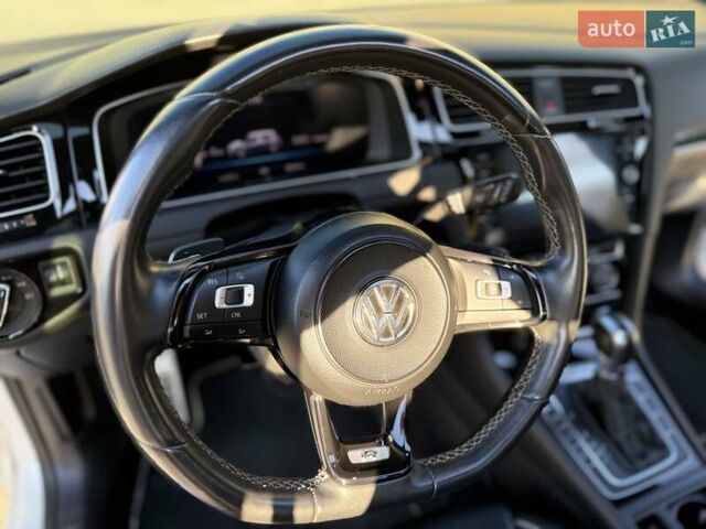 Білий Фольксваген Гольф Р, об'ємом двигуна 1.97 л та пробігом 83 тис. км за 25800 $, фото 20 на Automoto.ua