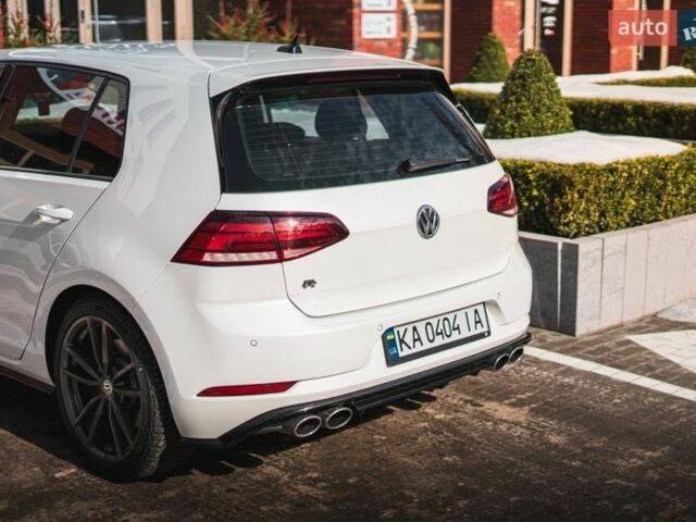 Белый Фольксваген Гольф Р, объемом двигателя 1.97 л и пробегом 57 тыс. км за 25499 $, фото 75 на Automoto.ua