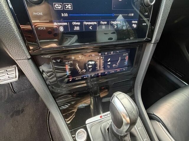 Белый Фольксваген Гольф Р, объемом двигателя 1.98 л и пробегом 33 тыс. км за 30999 $, фото 22 на Automoto.ua