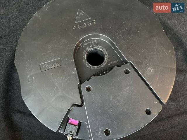 Білий Фольксваген Гольф Р, об'ємом двигуна 1.97 л та пробігом 64 тис. км за 26700 $, фото 41 на Automoto.ua