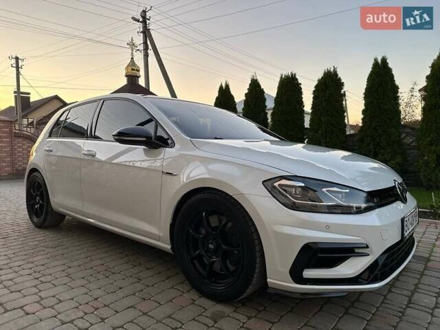 Білий Фольксваген Гольф Р, об'ємом двигуна 1.97 л та пробігом 64 тис. км за 26700 $, фото 10 на Automoto.ua