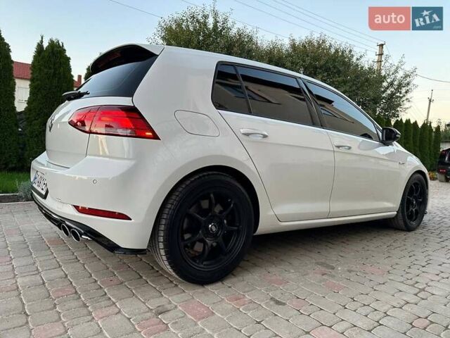 Білий Фольксваген Гольф Р, об'ємом двигуна 1.97 л та пробігом 64 тис. км за 26700 $, фото 15 на Automoto.ua