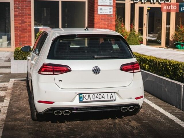 Белый Фольксваген Гольф Р, объемом двигателя 1.97 л и пробегом 57 тыс. км за 25499 $, фото 65 на Automoto.ua