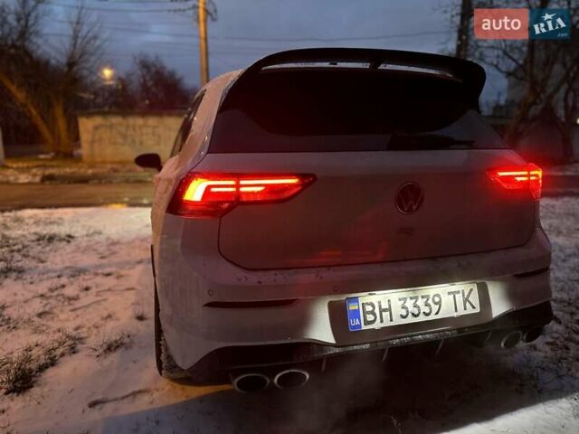 Білий Фольксваген Гольф Р, об'ємом двигуна 2 л та пробігом 41 тис. км за 49900 $, фото 2 на Automoto.ua