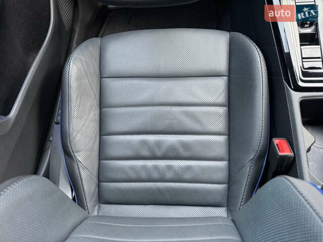 Білий Фольксваген Гольф Р, об'ємом двигуна 2 л та пробігом 33 тис. км за 46000 $, фото 40 на Automoto.ua