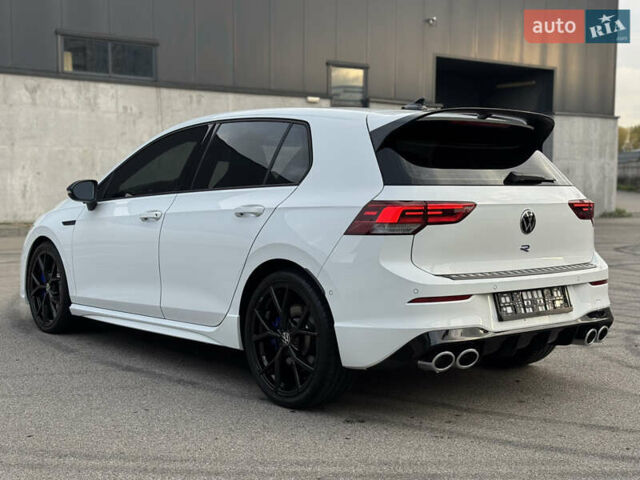 Білий Фольксваген Гольф Р, об'ємом двигуна 2 л та пробігом 33 тис. км за 46000 $, фото 8 на Automoto.ua