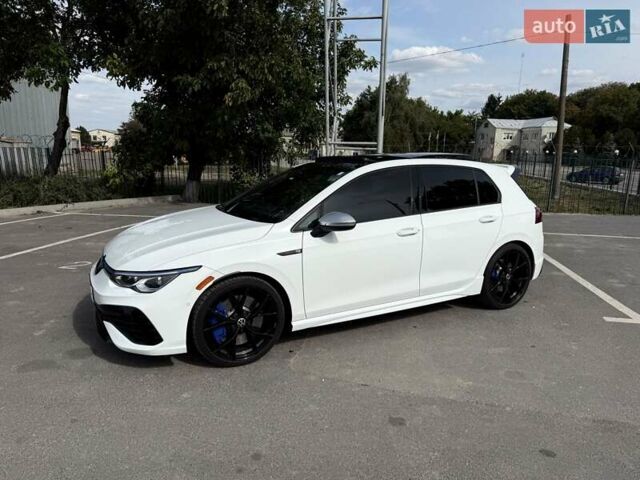 Белый Фольксваген Гольф Р, объемом двигателя 1.98 л и пробегом 3 тыс. км за 45000 $, фото 2 на Automoto.ua