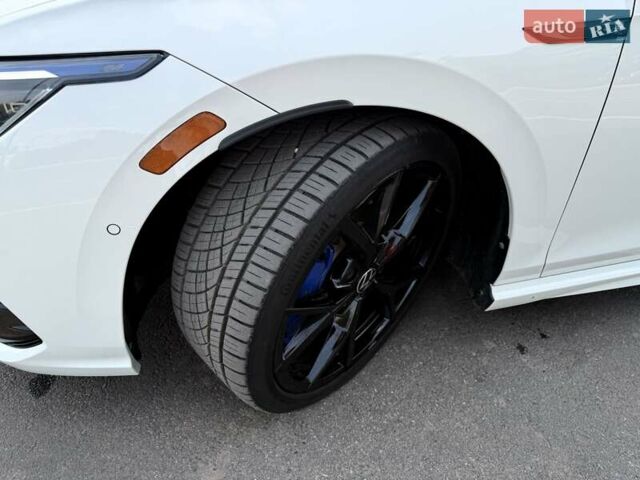 Білий Фольксваген Гольф Р, об'ємом двигуна 1.98 л та пробігом 3 тис. км за 45000 $, фото 22 на Automoto.ua