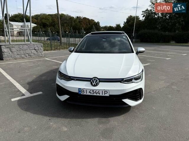 Белый Фольксваген Гольф Р, объемом двигателя 1.98 л и пробегом 3 тыс. км за 45000 $, фото 5 на Automoto.ua