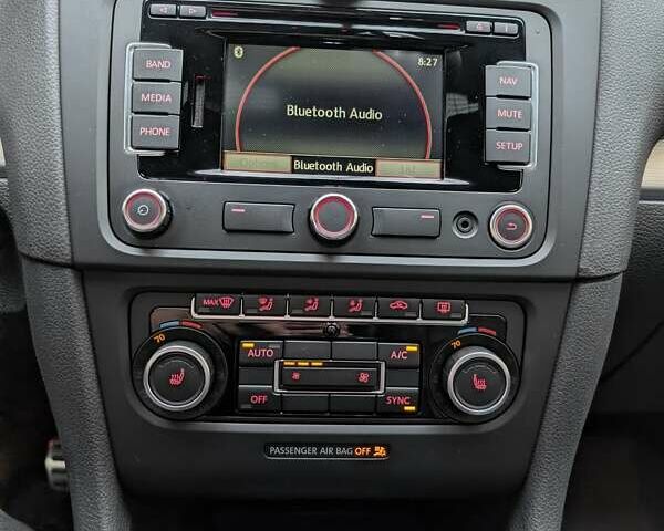 Чорний Фольксваген Гольф Р, об'ємом двигуна 2 л та пробігом 84 тис. км за 15000 $, фото 26 на Automoto.ua