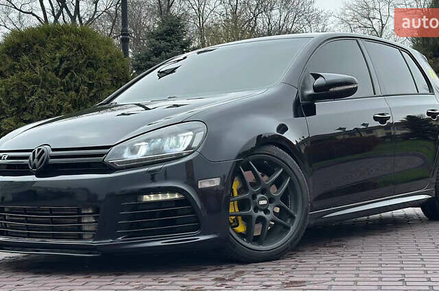 Чорний Фольксваген Гольф Р, об'ємом двигуна 1.98 л та пробігом 230 тис. км за 12000 $, фото 1 на Automoto.ua