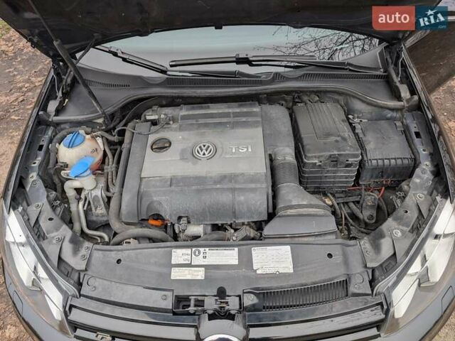 Чорний Фольксваген Гольф Р, об'ємом двигуна 2 л та пробігом 84 тис. км за 15000 $, фото 37 на Automoto.ua