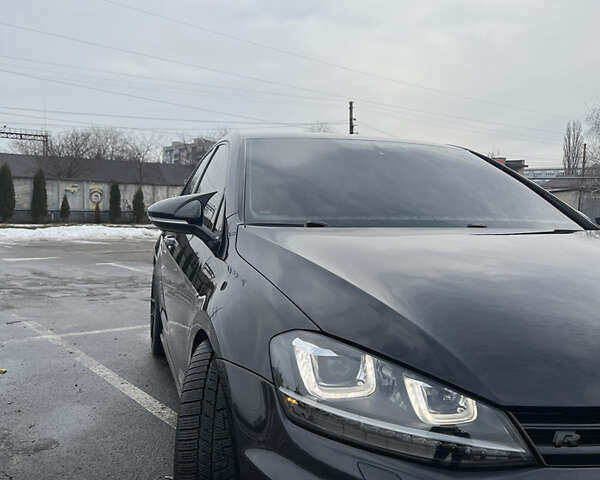 Черный Фольксваген Гольф Р, объемом двигателя 2 л и пробегом 96 тыс. км за 24500 $, фото 7 на Automoto.ua