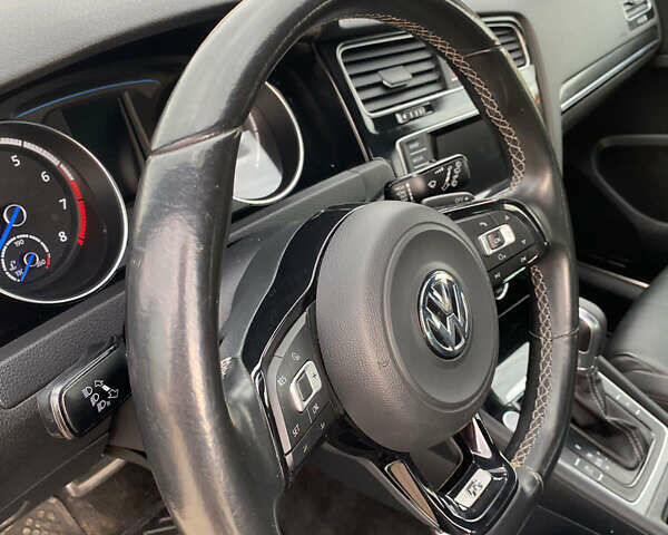 Чорний Фольксваген Гольф Р, об'ємом двигуна 2 л та пробігом 163 тис. км за 21000 $, фото 10 на Automoto.ua