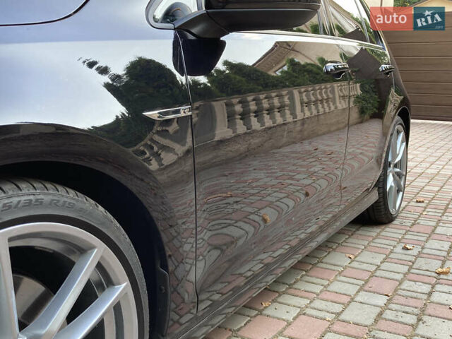 Черный Фольксваген Гольф Р, объемом двигателя 2 л и пробегом 70 тыс. км за 22900 $, фото 10 на Automoto.ua