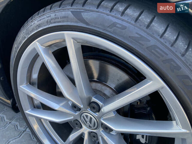 Черный Фольксваген Гольф Р, объемом двигателя 2 л и пробегом 70 тыс. км за 22900 $, фото 36 на Automoto.ua