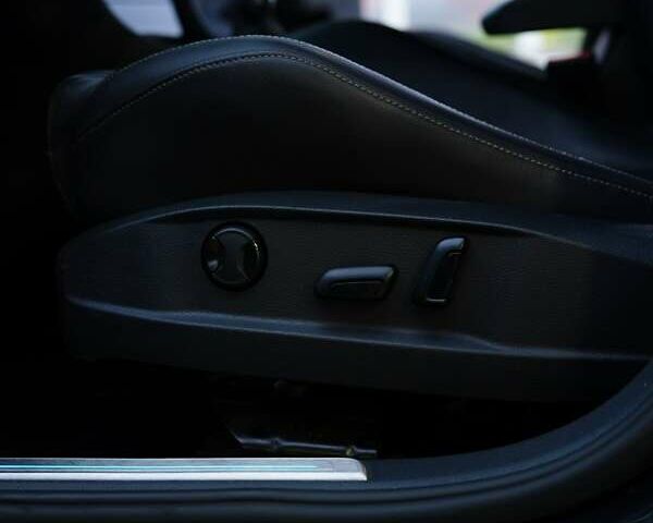 Черный Фольксваген Гольф Р, объемом двигателя 1.98 л и пробегом 176 тыс. км за 14799 $, фото 18 на Automoto.ua