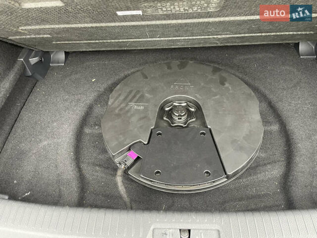 Чорний Фольксваген Гольф Р, об'ємом двигуна 2 л та пробігом 99 тис. км за 20999 $, фото 26 на Automoto.ua
