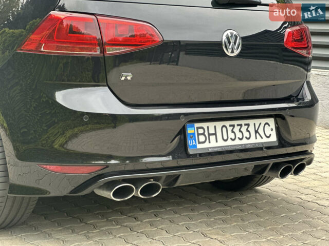 Черный Фольксваген Гольф Р, объемом двигателя 2 л и пробегом 70 тыс. км за 19500 $, фото 13 на Automoto.ua