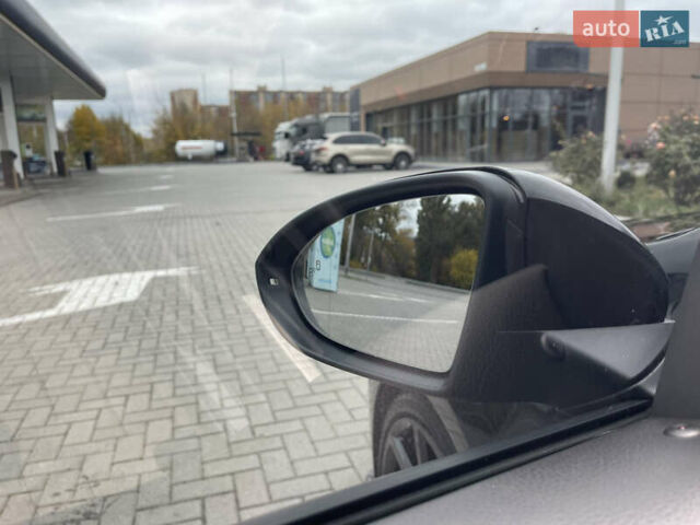 Чорний Фольксваген Гольф Р, об'ємом двигуна 2 л та пробігом 99 тис. км за 20999 $, фото 24 на Automoto.ua