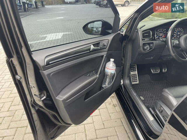 Чорний Фольксваген Гольф Р, об'ємом двигуна 2 л та пробігом 99 тис. км за 20999 $, фото 20 на Automoto.ua