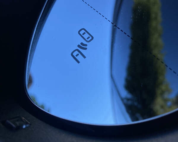 Черный Фольксваген Гольф Р, объемом двигателя 2 л и пробегом 70 тыс. км за 22900 $, фото 35 на Automoto.ua