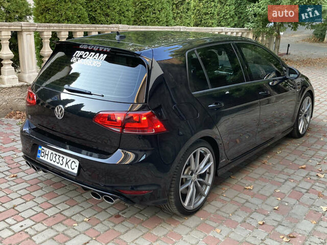 Черный Фольксваген Гольф Р, объемом двигателя 2 л и пробегом 70 тыс. км за 22900 $, фото 6 на Automoto.ua