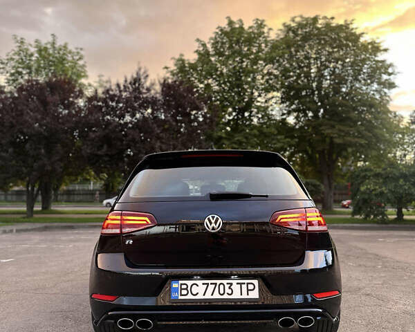 Чорний Фольксваген Гольф Р, об'ємом двигуна 2 л та пробігом 109 тис. км за 21999 $, фото 9 на Automoto.ua