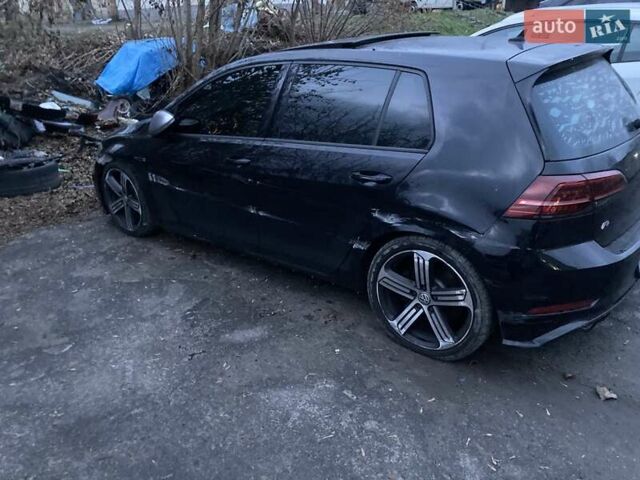 Черный Фольксваген Гольф Р, объемом двигателя 2 л и пробегом 95 тыс. км за 13999 $, фото 2 на Automoto.ua