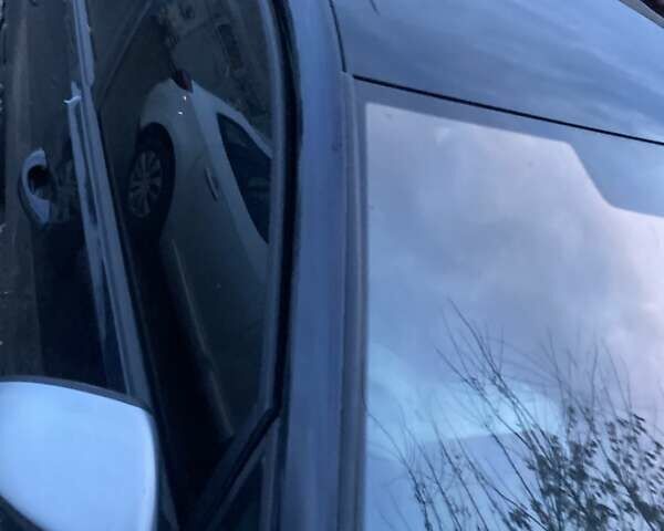 Черный Фольксваген Гольф Р, объемом двигателя 2 л и пробегом 95 тыс. км за 13999 $, фото 4 на Automoto.ua