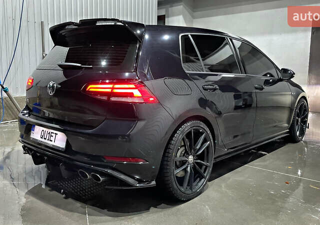 Чорний Фольксваген Гольф Р, об'ємом двигуна 1.98 л та пробігом 50 тис. км за 26000 $, фото 11 на Automoto.ua