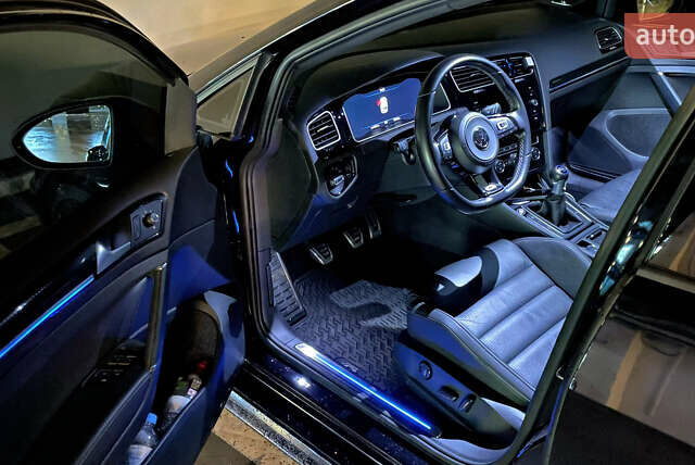 Чорний Фольксваген Гольф Р, об'ємом двигуна 1.98 л та пробігом 45 тис. км за 27900 $, фото 17 на Automoto.ua