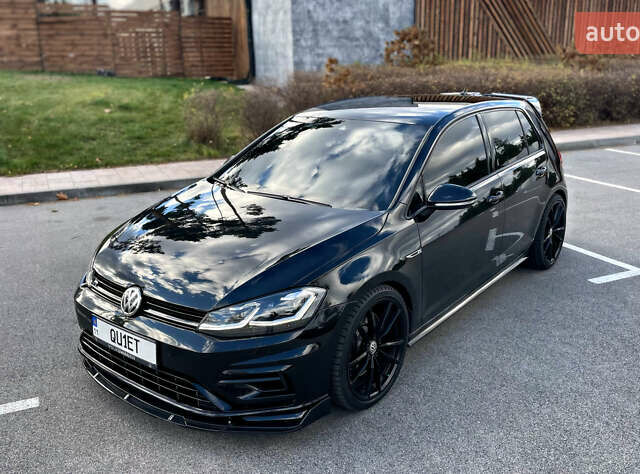 Чорний Фольксваген Гольф Р, об'ємом двигуна 1.98 л та пробігом 50 тис. км за 26000 $, фото 1 на Automoto.ua