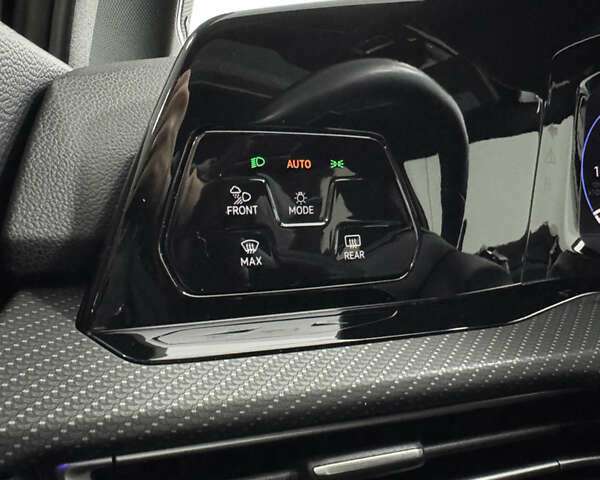 Черный Фольксваген Гольф Р, объемом двигателя 1.98 л и пробегом 21 тыс. км за 46500 $, фото 38 на Automoto.ua