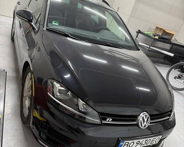 Черный Фольксваген Гольф Р, объемом двигателя 1.98 л и пробегом 96 тыс. км за 29000 $, фото 2 на Automoto.ua