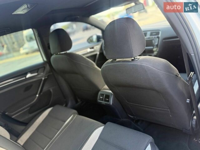 Фольксваген Гольф Р, об'ємом двигуна 2 л та пробігом 150 тис. км за 15950 $, фото 24 на Automoto.ua