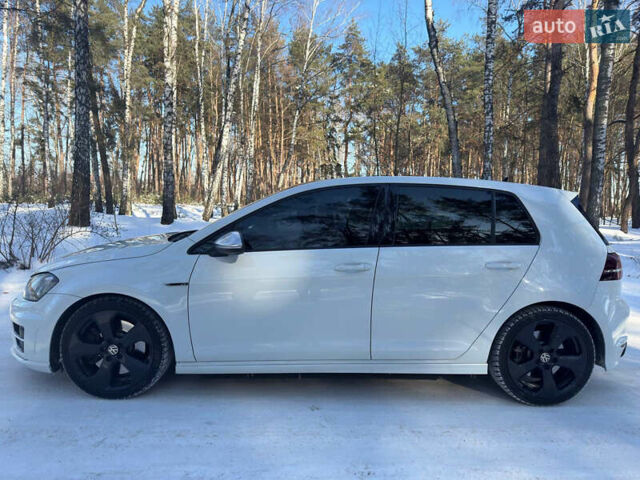 Фольксваген Гольф Р, объемом двигателя 0 л и пробегом 130 тыс. км за 16750 $, фото 6 на Automoto.ua