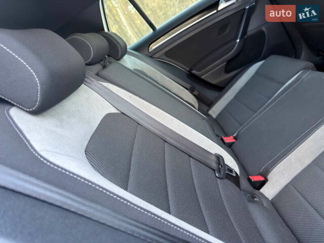 Фольксваген Гольф Р, объемом двигателя 0 л и пробегом 130 тыс. км за 16750 $, фото 18 на Automoto.ua