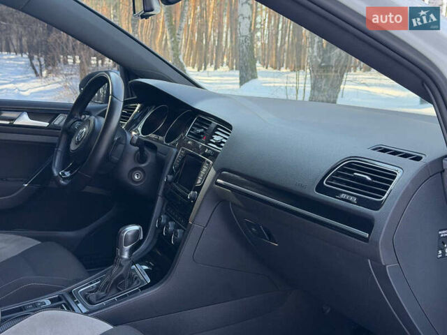 Фольксваген Гольф Р, объемом двигателя 0 л и пробегом 130 тыс. км за 16750 $, фото 14 на Automoto.ua