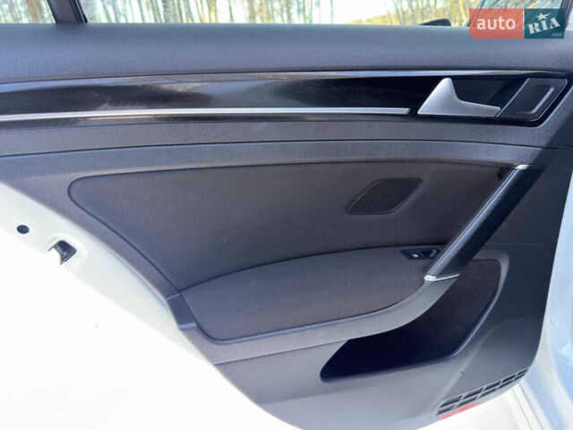 Фольксваген Гольф Р, объемом двигателя 0 л и пробегом 130 тыс. км за 16750 $, фото 16 на Automoto.ua