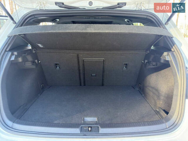 Фольксваген Гольф Р, объемом двигателя 0 л и пробегом 130 тыс. км за 16750 $, фото 10 на Automoto.ua