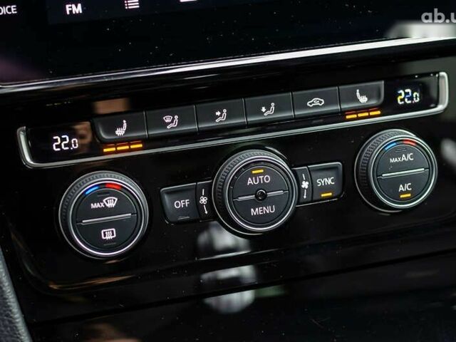 Фольксваген Гольф Р, об'ємом двигуна 2 л та пробігом 36 тис. км за 29999 $, фото 27 на Automoto.ua