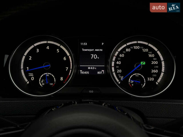 Серый Фольксваген Гольф Р, объемом двигателя 2 л и пробегом 193 тыс. км за 16000 $, фото 35 на Automoto.ua