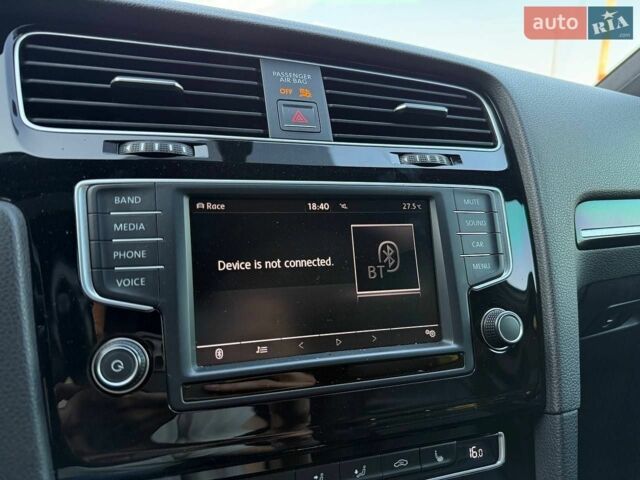 Серый Фольксваген Гольф Р, объемом двигателя 1.98 л и пробегом 146 тыс. км за 22990 $, фото 27 на Automoto.ua