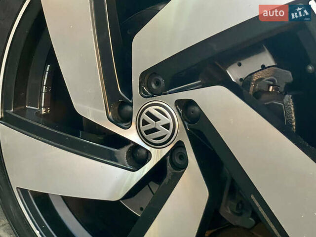 Сірий Фольксваген Гольф Р, об'ємом двигуна 1.98 л та пробігом 142 тис. км за 19900 $, фото 34 на Automoto.ua