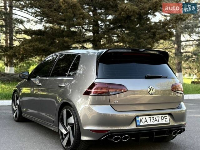 Серый Фольксваген Гольф Р, объемом двигателя 1.98 л и пробегом 142 тыс. км за 18500 $, фото 4 на Automoto.ua