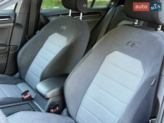 Серый Фольксваген Гольф Р, объемом двигателя 1.98 л и пробегом 142 тыс. км за 18500 $, фото 17 на Automoto.ua