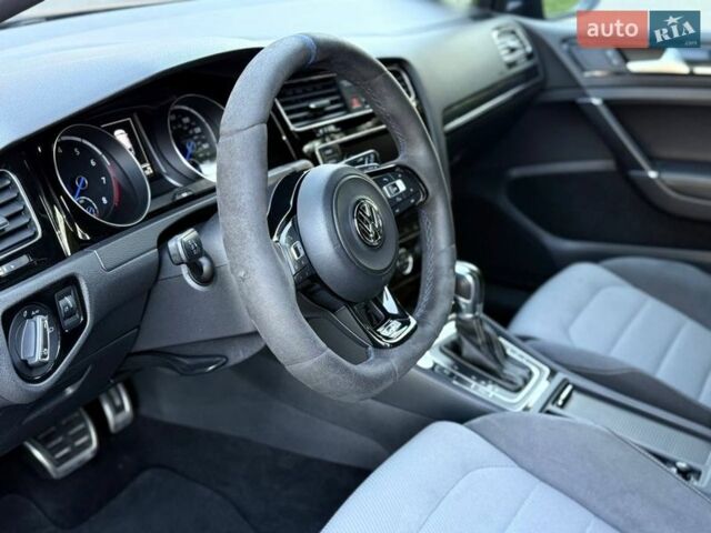 Серый Фольксваген Гольф Р, объемом двигателя 1.98 л и пробегом 142 тыс. км за 18500 $, фото 16 на Automoto.ua